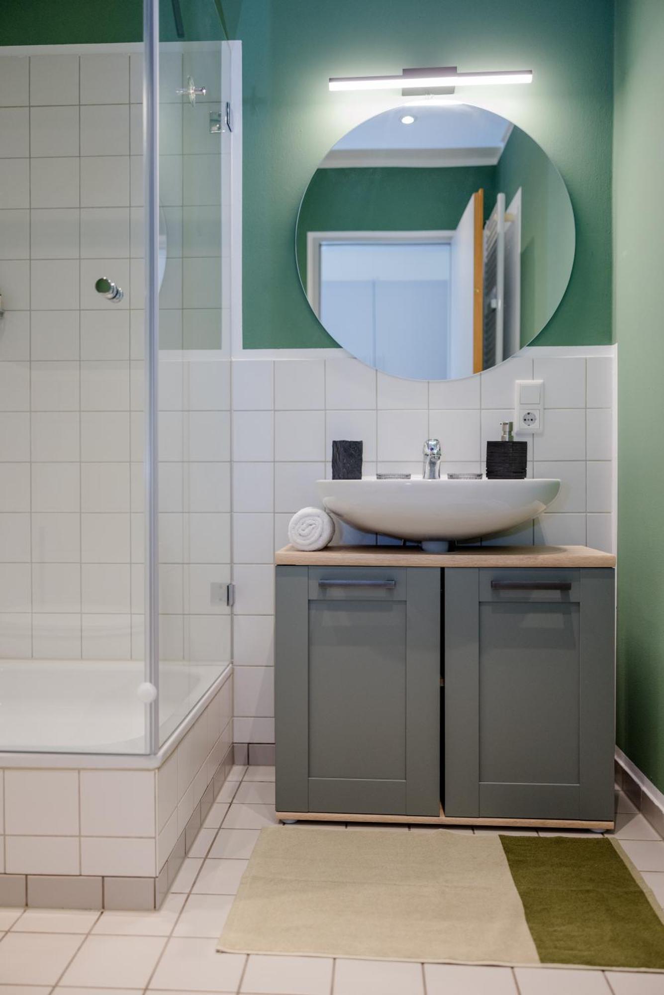 Lumen Homes - Altstadt-Studio Direkt Im Zentrum, Kueche, Netflix, Oeffentlicher Parkplatz Ums Eck Ingolstadt Exterior foto